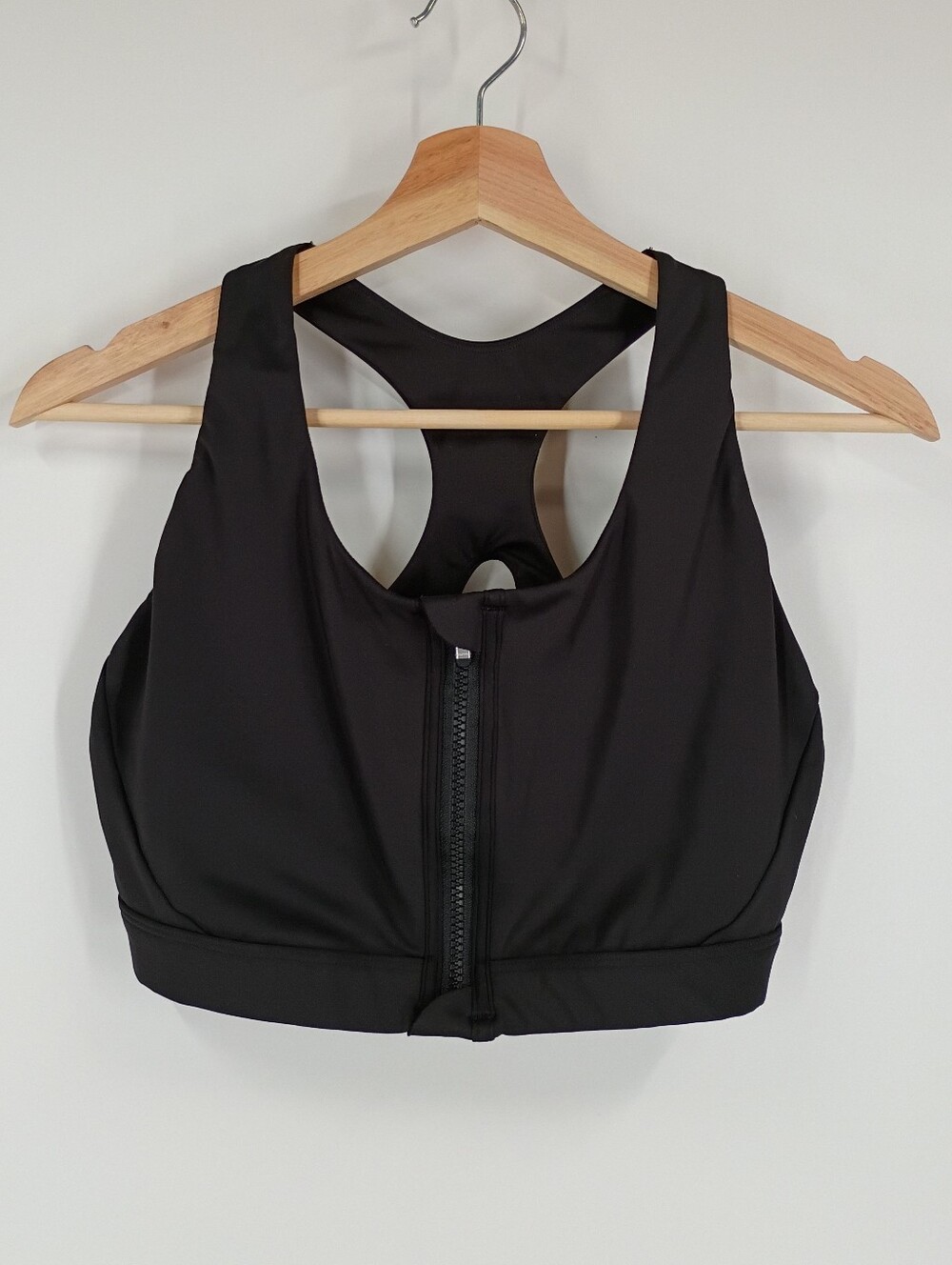 Athleta Ultimate Zip Front Bra